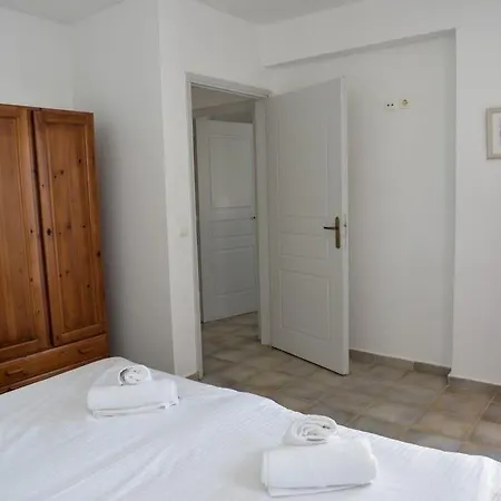 Eva Suites & Apartments Aparthotel