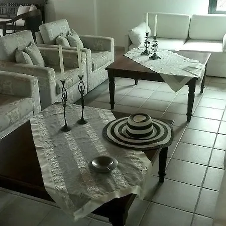 Eva Suites & Apartments Aparthotel