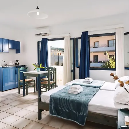Eva Suites & Apartments Aparthotel