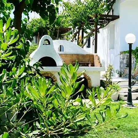 Eva Suites & Apartments 3* Agia Marina (Crete)