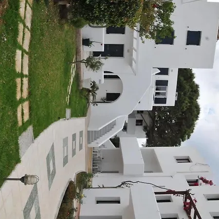 Eva Suites & Apartments 3*